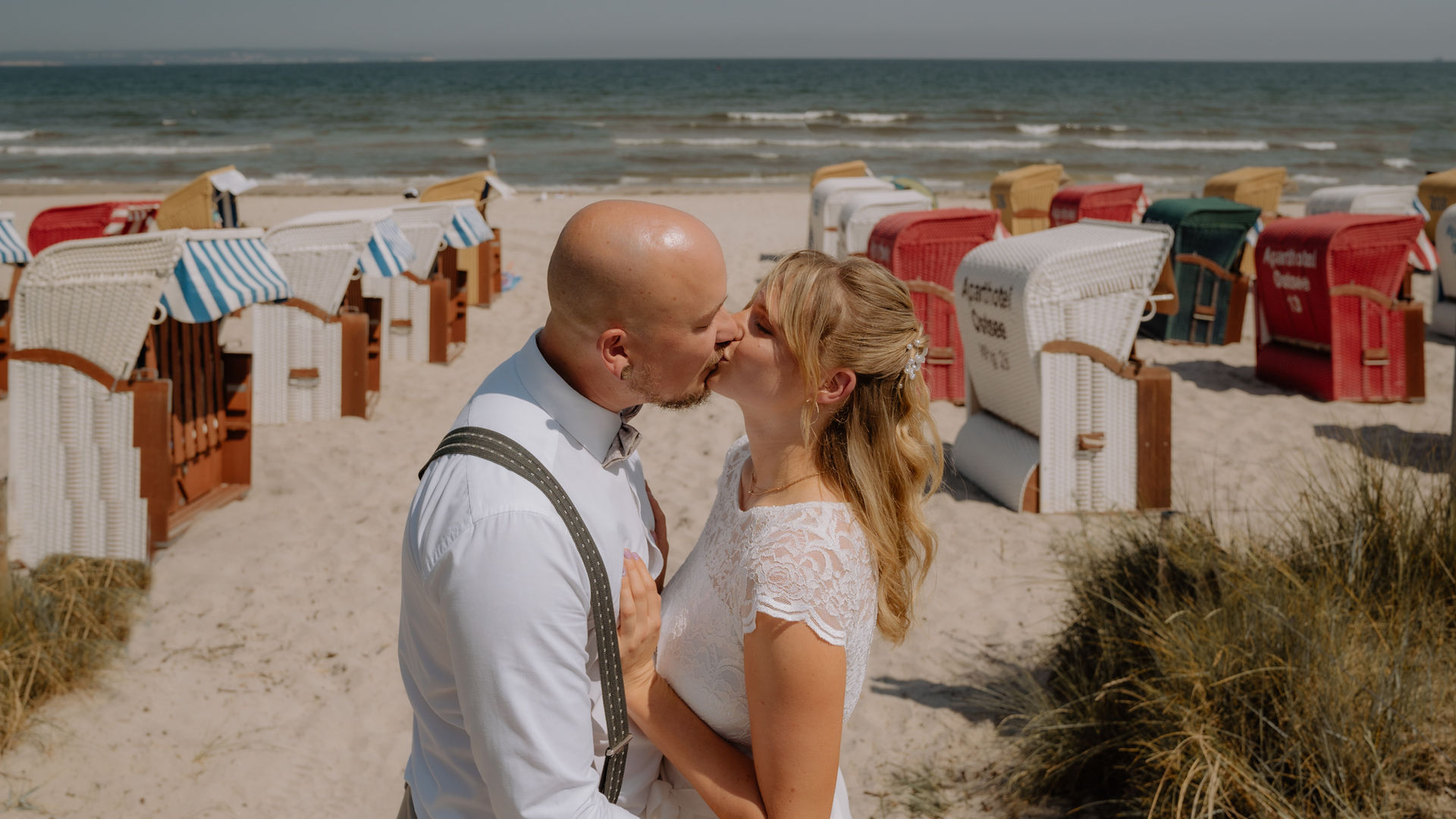 Brautpaar am Strand in Binz