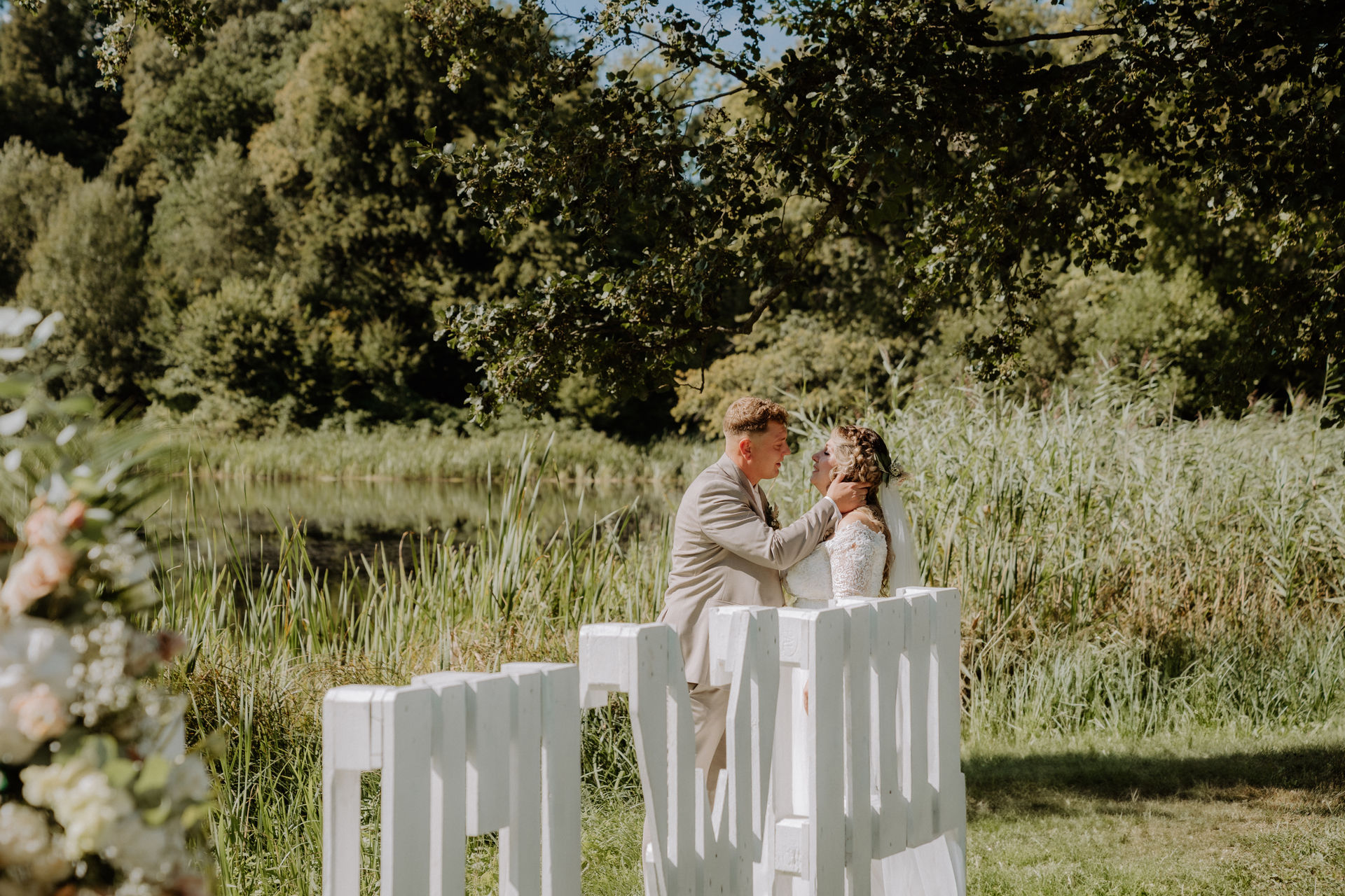 Liebespaar nach der Hochzeit